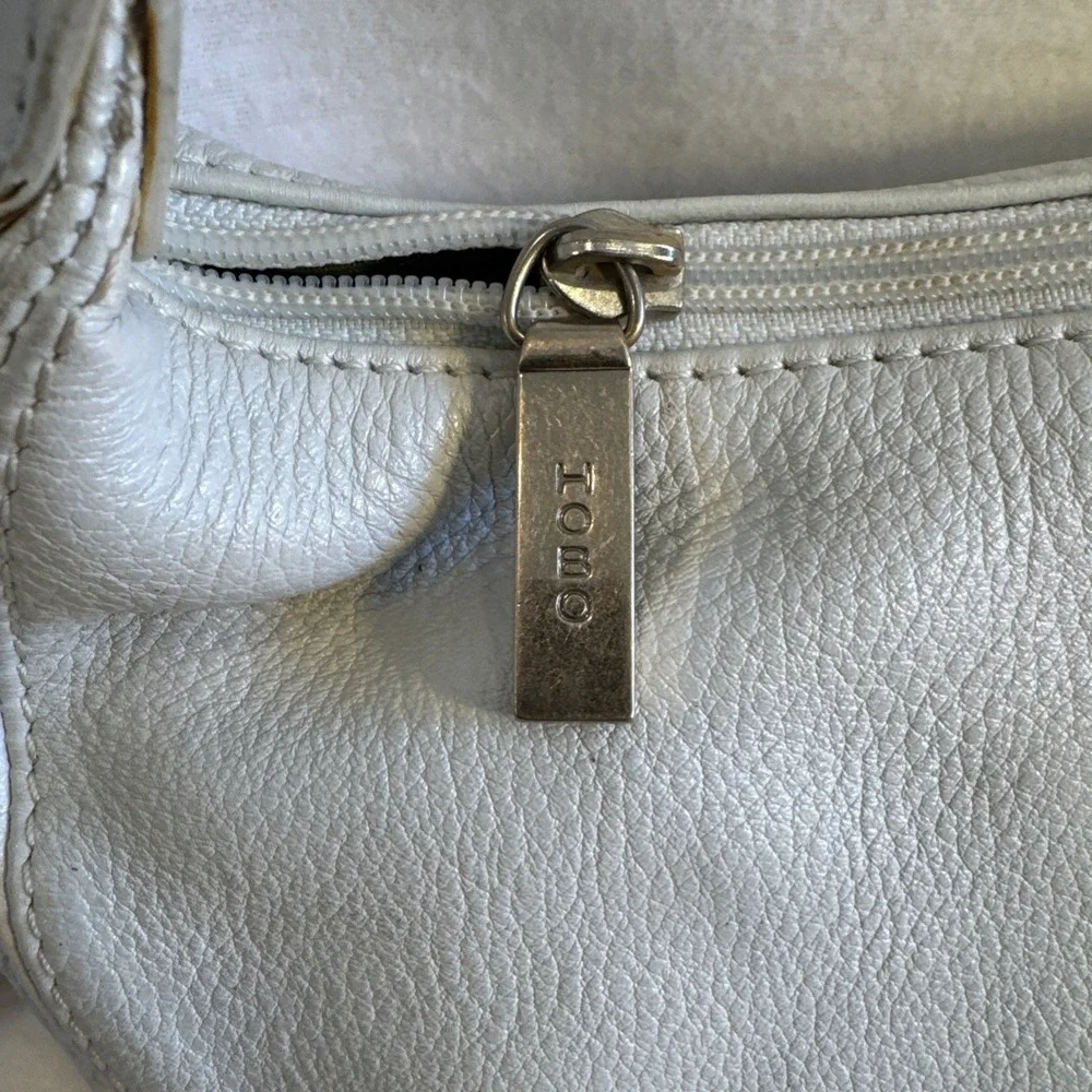 HOBO INTERNATIONAL White Pebbled Leather Hobo  Bag Purse Zip Close Snap Handles